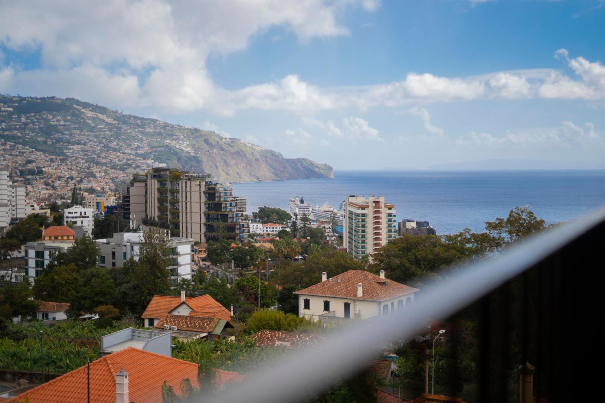 Green Boat By Madeira Best Apartments Funchal  Exterior photo